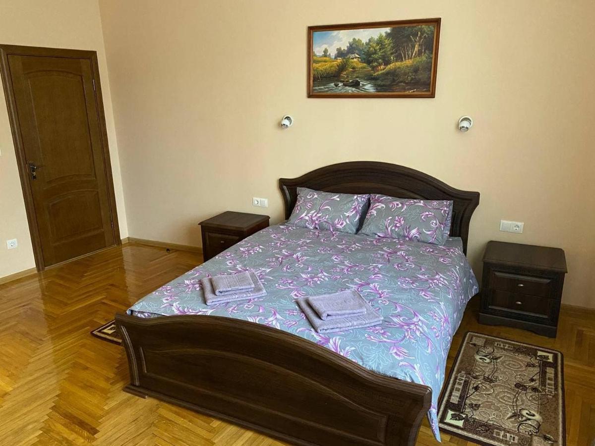 Villa Magda Berehove  Buitenkant foto